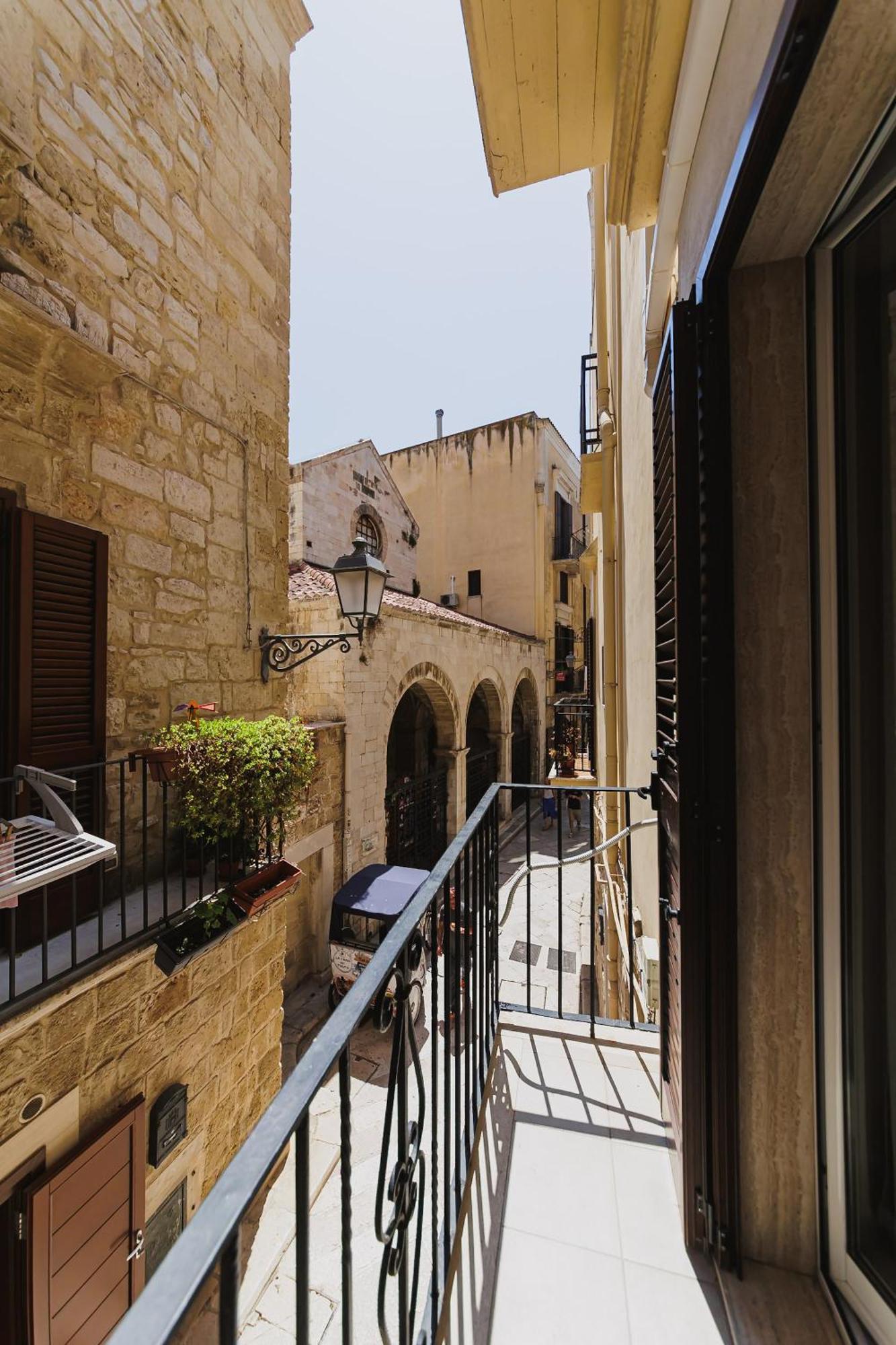 Vallisa 72 - Centro Storico Bari Buitenkant foto