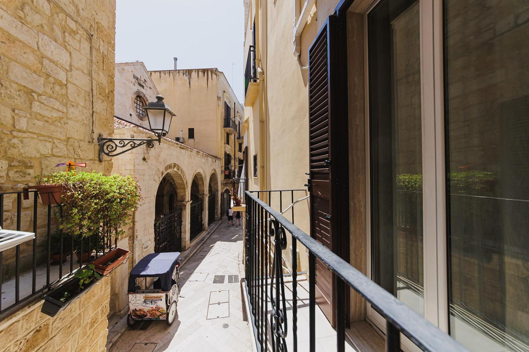 Vallisa 72 - Centro Storico Bari Buitenkant foto